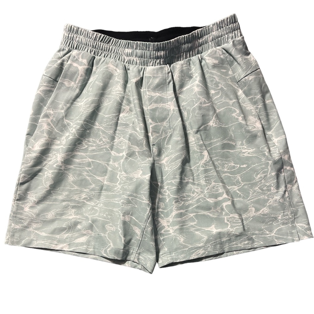 Lululemon Channel Cross Swimming Shorts Sz M